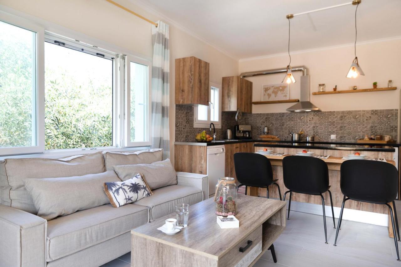 אצ'ארבי North Corfu Accommodation 1 מראה חיצוני תמונה