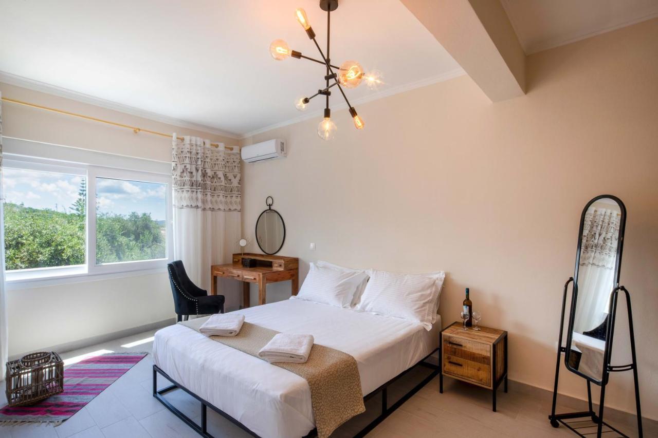 אצ'ארבי North Corfu Accommodation 1 מראה חיצוני תמונה